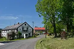 Jihozápadní okraj vesnice