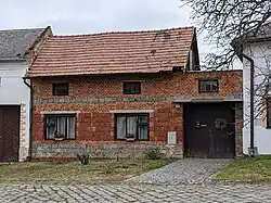 Těšice (u Nezamyslic) - čp. 10 (stav v únoru 2023) (3).jpg