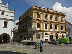 Třeboň, bývalá spořitelna čp.20.jpg