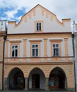 Třeboň Masarykovo nám 85.jpg