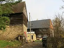 Tašov-roubený statek-čp.4.jpg