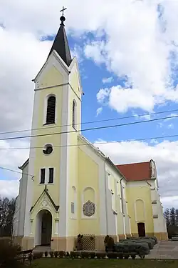 Kostel Panny Marie Uherské v Tanakajdu