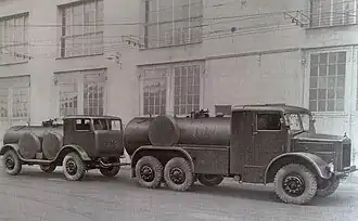 Cisterna Tatra 85 s vlekem T110