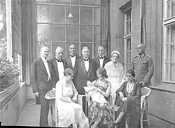 Rodinná oslava u příležitosti křtu, Výmarská republika r. 1931