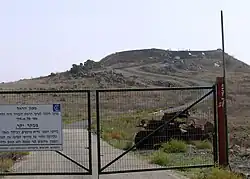 Pohled na vrchol Tel Saki