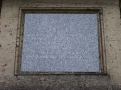 Am 8.September 1848 fielen die Fesseln des Frohndienstes Am 8.September 1888 entstand dieses Denkmal 8. září 1848 padla pouta roboty 8. září 1888 vznikl tento pomník