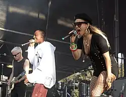 The Avalanches během koncertu v Sydney v roce 2018.