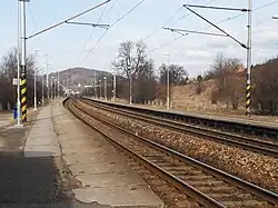 Pohled na zastávku ve směru na Tišnov (2011)