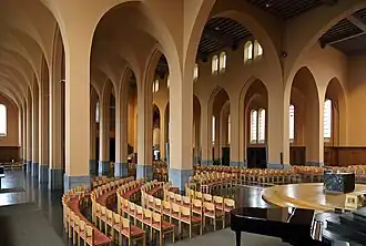 Kostel sv. Petra, interiér