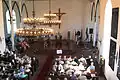 Interiér kostela (vzpomínková bohoslužba veteránů)