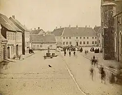 Torvet set mod øst omkring 1890