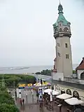 Mořský maják na pobřeží Sopot (Latarnia Morska)