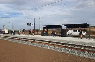 Odjezdová zastávka v obratišti Slivenec