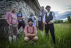 Kapela Trautenberk v roce 2020. Zleva: Luboš Valeček, Dalibor Dvořák, Jiří Hodl, Jan Suchý, Marek Vais, Miroslav Císler