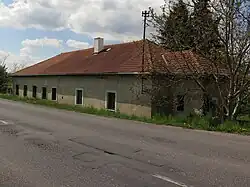 Travčice, strážní domek.jpg