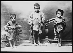 Tři z našich nešťastných maličkých