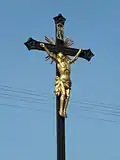 Detail křížku na návsi