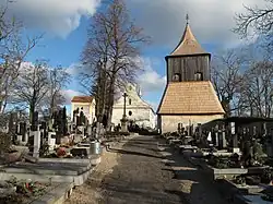 Kostel Panny Marie a dřevěná zvonice