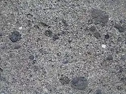 Tufit pocházející z německého kopce Calverbühl