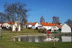 Pohled na část vesnice