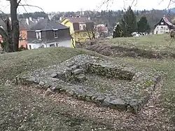 Tvrz Dalovice (okr. Karlovy Vary).jpg