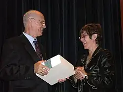 Cvi Avni a Annegret Kramp-Karrenbauer