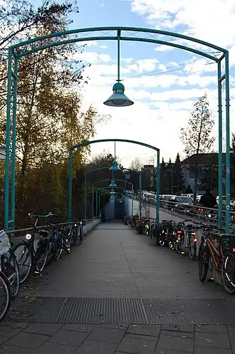 Východní vchod do metra