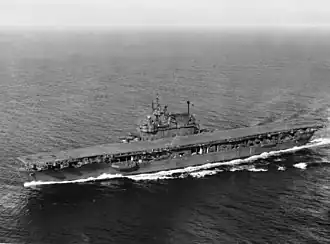 USS Enterprise (CV-6) na zkušební plavbě po opravách v Puget Sound Naval Shipyard, Washington (13. září 1945)