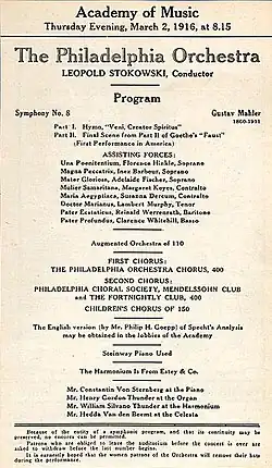 Oznámení s titulem „Akademie hudby ve čtvrtek večer, březen 1916 v 8.15“. Uvádí podrobnosti o programu prvního amerického představení Mahlerovy Osmé symfonie, o Filadelfském orchestru pod Leopoldem Stokowskim a uvádí seznam sólových interpretů a sborů.