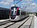 Alstom Citadis Dualis na expresní lince T11