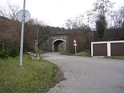 Viadukt v ulici Na Konvářce, Smíchov