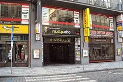 Vchod z Vodičkovy ulice, Praha 1