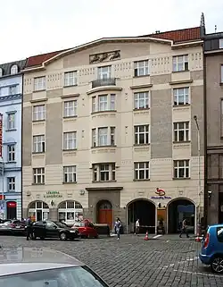 Dům U tří jezdců (Malá scéna Nového německého divadla), Praha, 1906–1908