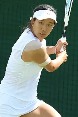 Mojuka Učidžimová v kvalifikaci Wimbledonu 2022