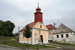 Uherčice, Mešovice, kaple sv. Bartoloměje (2017-07-27; 02).jpg