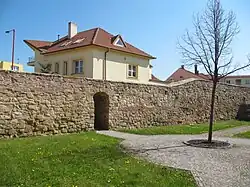 Uherské Hradiště, hradby u galerie.jpg