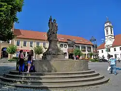 Uherský Brod, Masarykovo náměstí, kašna.jpg