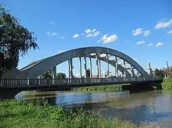 Most přes řeku Moravu