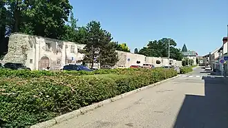 ulice Školní, jižní část židovského ghetta, dnes parkoviště a hradby