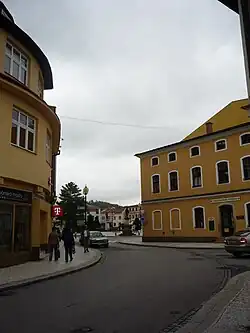 Ulice ke kostelu Všech Svatých