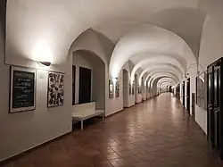 Chodba Uměleckého centra UP