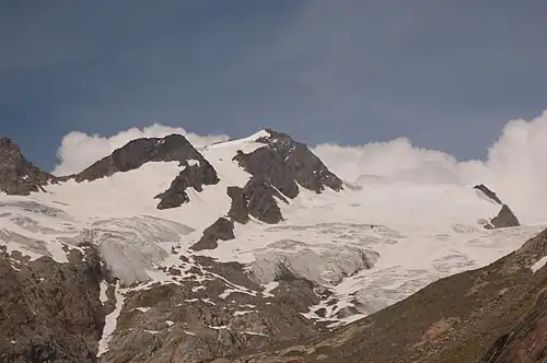 pohled z Hinteres Umbaltal na Althausschneide, Dreiherrnspitze a Umbalköpfl.