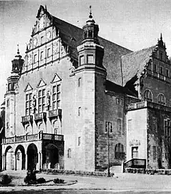 Budova Říšské univerzity Poznaň v roce 1941