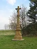 Určice, kříž u silnice do Výšovic.JPG