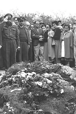 Ilanův pohřeb v kibucu Gan Šmu'el