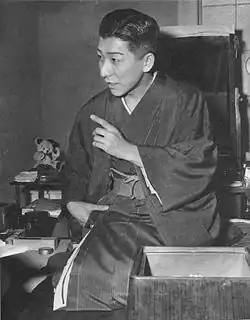 Utaemon Nakamura VI. (1917–2001), nejvýznamnější poválečný onnagata, leden 1951