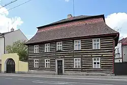 Víta Nejedlého 7, Mnichovo Hradiště 2017-04.jpg