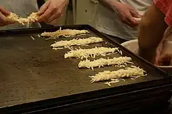 Variace v podobě sýrového rohlíku 6/12