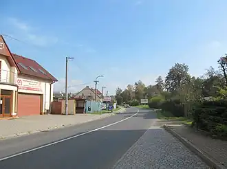 Silnice II/497 ve Včelarech