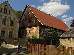 Vědlice, usedlost čp.21.jpg